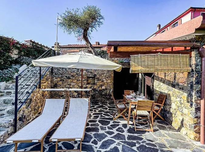 I Particolari * Lerici