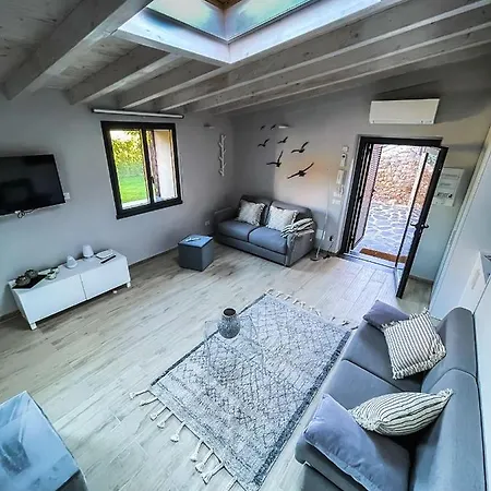 I Particolari Леричи